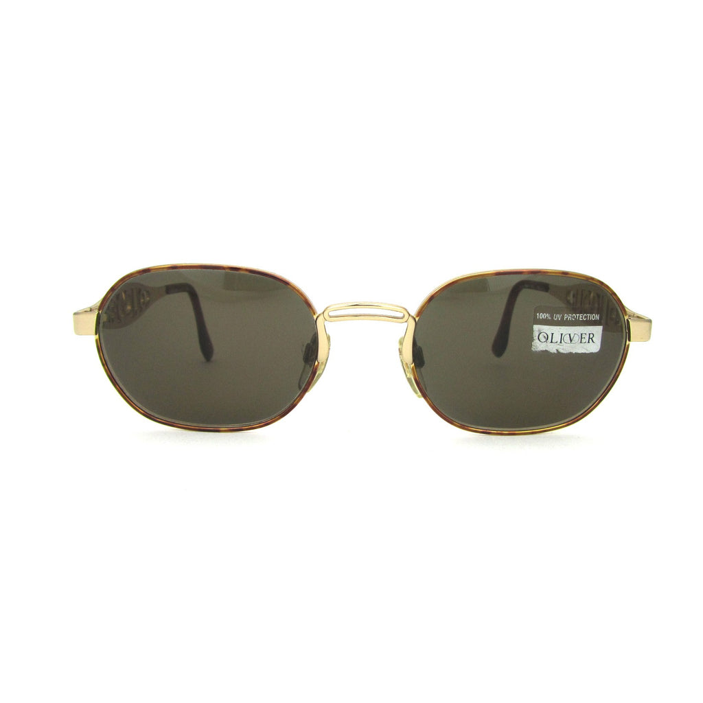 Oliver by Valentino Mod. 1840 col. 962
